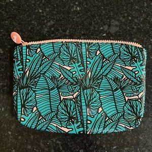 Ipsy mini makeup bag